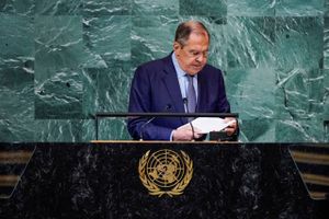 Fra FN's talerstol hævder Lavrov, at Vesten og Ukraine ikke efterlod Rusland andet valg end at gribe ind.