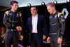 Jolyon Palmer (th.) blev præsenteret i Paris sammen med Kevin Magnussen. Men han har ikke været nogen succes for Renault. Foto: AP