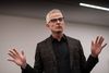 Mads Nipper, adm. direktør for Grundfos, holder foredrag under et erhvervs netværks arrangement som pwc arrangerer i forbindelse med JP Aarhus. Et arrangement hvor områdets erhvervsfolk kan netværke og høre et indlæg.