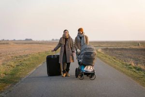 Anmeldelse: Hella Joof kan godt skåle i kaffe på, at hendes filmatisering af ”Meter i sekundet” er, lige som den skal være.