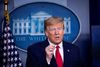 Delstaterne Texas og Vermont vil åbne nogle virksomheder fra på mandag, siger USA's præsident, Donald Trump, på sit daglige pressemøde om coronavirusset i Det Hvide Hus i Washington D.C. Foto: Alexander Drago/Reuters