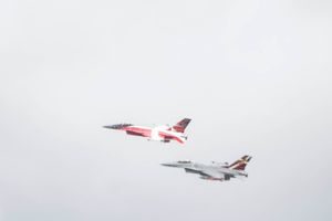 Der er kampfly på vej til Ukraine fra både Polen og Slovakiet. Spørgsmålet er, om Danmark vil følge trop.