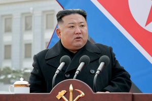 Kim Jong-un siger i en tale til sit parti, at USA og Sydkorea forsøger at isolere og undertrykke Nordkorea.