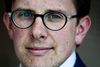 Liberal Alliances Simon Emil Ammitzbøl anklager regeringen for at bruge falske argumenter i debatten om øgede beføjelser til at overvåge danske statsborgere.