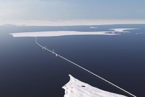 Sådan kan en fast forbindelse fra Sjælland over Samsø til Jylland komme til at se ud. Visualisering: Kattegatforbindelsen
