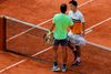 33-årige Rafael Nadal (tv.) var helt suveræn i sin semifinale i sin jagt på sin 12. sejr i turneringen. Han besejrede syvendeseedede Kei Nishikori 6-1, 6-1, 6-3. Foto: Thomas Samson/AFP