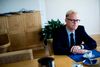 I årevis var Carl Holst politisk leder i Sønderjylland. I sommer blev han forsvarsminister. Men den første tid på Christiansborg har været præget af møgsager. Spørgsmålet er, hvor stor opbakning han har i dag. Foto: Ida Munch