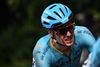Jakob Fuglsang var tydeligvis i smerter efter sit styrt på årets første etape i Tour de France. Foto: Jeff Pachoud/AFP
