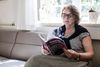 Overlæge Ellids Kristensen, der behandler pædofile, mener, at der er behov for at afstigmatisere det at være pædofil med et fornyet fokus på behandling i stedet. Ikke mindst fordi et forstærket fokus på behandling og en aftabuisering også vil have den afledte positive effekt, at flere ofre vil være tilbøjelige til at råbe op om overgreb begået mod dem. Foto: Cecile Smetana