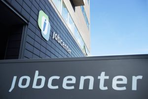 Tre fagforeninger mener, at dagpengemodtagere er blevet glemt i corona-hjælpepakkerne.