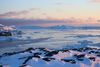 Hvis havisen i Arktis smelter, bliver der plads til at udvinde de undersøiske olie- og mineralforekomster.