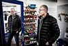 Som alle i OB kigger sportsdirektør Jesper Hansen sig selv i spejlet i disse tider for at finde måder at kæmpe sig ud af krisen på i bunden af Superligaen. Foto: Casper Dalhoff