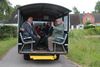 Prins Henrik i havetraktor på vej til Tunø Festivalen som han jævnligt besøgte. Foto: Niels Henrik Dam