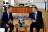 Lars Løkke Rasmussen holdt dog fast i optimismen under mødet med Tusk og tilføjede, at »måske umuligt« også kan betyde »måske muligt.«