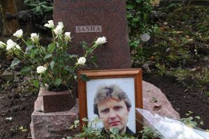 Alexander Litvinenko er begravet på Highgate kirkegården i London. Arkivfoto: Stefan Rosseau/AP