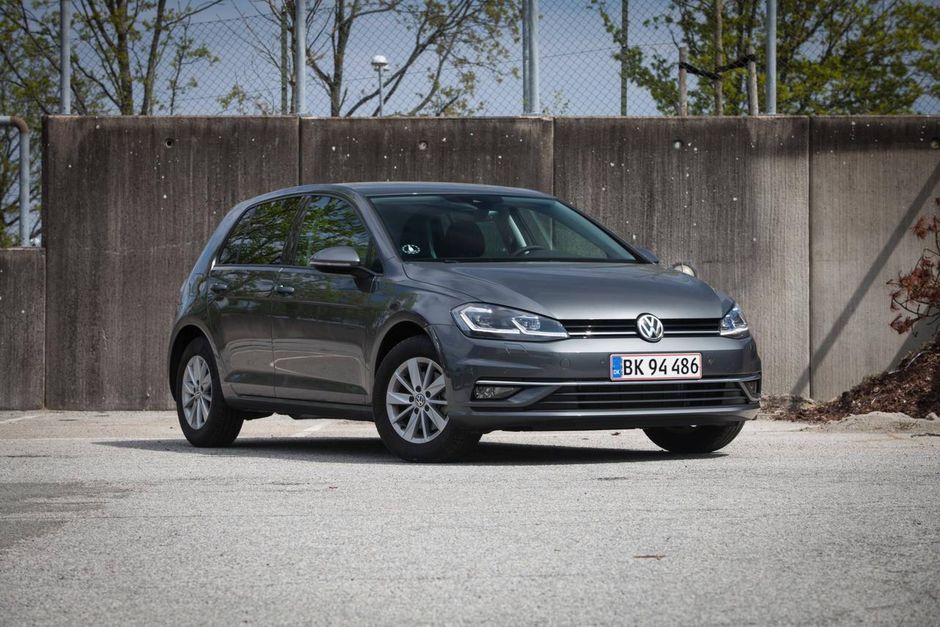 Volkswagen Golf 1,4 TSI med 125 hk og Comfortline-udstyr stiger fra 2.899 kr. til 3.249 kr. Til gengæld er førstegangsydelsen fortsat på 15.000 kr. Fotos: Ebbe Sommerlund