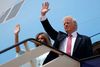 Trumps samtale med Coats fandt sted på et andet tidspunkt end samtalen med Rogers. Foto: Evan Vucci