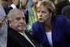 Helmut Kohl og Angela Merkel i Berlin 2010. Foto: Michael Sohn/AP