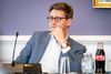 Venstres Karsten Lauritzen antydede på Twitter, at vigtige mails var blevet slettet bevidst. Det møder nu kritik fra S. Foto: Mads Claus Rasmussen/Ritzau Scanpix