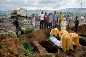 Et nyt udbrud af ebola breder sig i Uganda for første gang i et årti. Alligevel mener ekspert, at udbruddet kan betyde, at man vil være endnu bedre rustet mod fremtidig smitte. 