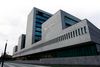 Den tidligere danske topdiplomat Poul Skytte Christoffersen, der både har været med til at forhandle selve tilvalgsordningen og Danmarks tidligere parallelaftaler på plads, siger, at en begrænset tilvalgsmodel med en folkeafstemningsinstitution indbygget – som foreslået af nej-siden – er i klar strid med de aftaler, som blev indgået med EU om tilvalgsordningen, som Danmark kæmpede hårdt for at få ind i Lissabontraktaten.