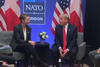 Statsminister Mette Frederiksen og præsident Donald Trump under deres 30 minutter lange møde i London. Foto: Statsministeriet