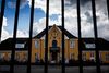 I flere tilfælde er asylansøgere blevet sendt i taxaer mod Center Sandholm, uden at de har fået taget fingeraftryk og foto. Arkivfoto: Mikkel Berg Pedersen