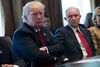 Præsident Donald Trump med justitsminister Jeff Sessions. Foto: Shawn Thew/AP