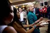 Hillary Clinton ventes at blive valgt som Demokraternes præsidentkandidat på partiets konvent i næste uge. Foto: Andrew Harnik/AP