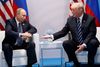 Under mødet mellem Donald Trump og Vladimir Putin "blev der talt om sanktioner, der specifikt har forbindelse til valget, men ikke noget ud over det," ifølge Det Hvide Hus. Foto: Evan Vucci/AP