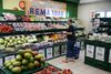 Stigende fødevarepriser i landets butikker fik i al hast et politisk flertal til i februar at vedtage udbetaling af en fødevarecheck. Nu er udbetalingen i gang. Arkivfoto: Thomas Borberg
