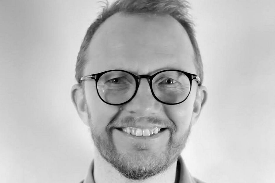 Politiker anerkender problemerne men synes stadig, skolerne er gode nok.