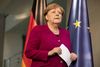 »Når vi stræber efter at lave stimulipakker må vi aldrig glemme klimaet, og vi skal sikre, at vi ikke sparer på klimatiltag, men at vi investerer i teknologier for fremtiden,« siger Angela Merkel. Foto: Michael Kappeler/AFP