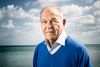 86-årige Nils Foss, der stiftede den succerige virksomhed Foss A/S i 1959, holder månedlige møder med sine børnebørn for at ruste dem til en fremtid i det familieejede foretagende. Foto: Ulrik Jantzen