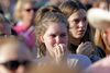 Ni elever og en lærer blev dræbt, mens yderligere ti blev såret i forbindelse med skoleskyderiet. Foto: David J. Phillip/AP