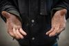 Det er primært myndighedsområdet, fx køb af botilbudspladser, der driver de økonomiske udfordringer. Men også stigende udgifter til tabt arbejdsfortjeneste, Særligt Tilrettelagt Ungdomsuddannelse og hjemløseområdet, skriver forvaltningen. Foto: Joachim Ladefoged/Ritzau Scanpix