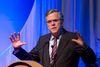 Jeb Bush har ifølge en fundraiser for Mitt Romney allerede kontaktet store republikanske bidragydere og meddelt dem om hans præsidentambitioner.
