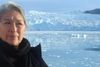 Aka Høegh er født i Qullissat og voksede op i Qaqortoq. Forældrene havde kunstforståelse fra aner i slægten. Faderen var tømrermester og opdagede hurtigt lille Akas potentiale og byggede et værksted til hende. Foto: Ivars Silis