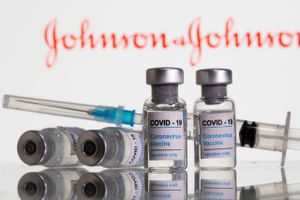 De 13 millioner, der har modtaget vaccinen fra Johnson & Johnson, bør ifølge forskere overveje to stik.