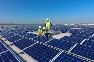 Den Aarhus-baserede solcelle-virksomhed Obton forventer at firedoble omsætningen fra 2020 til 2025.