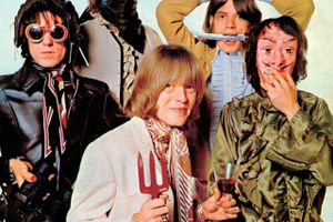 I anledning af 50-års jubilæet for ”Beggars Banquet” genudgiver The Rolling Stones albummet med klassikere som ”Sympathy For The Devil”, ”Street Fighting Man”, ”No Expectations” og ”Stray Cat Blues”.