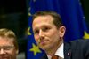 - Jeg er meget tilfreds med debatten, for vi ved jo godt, at der er politiske forskelligheder, siger udenrigsminister Kristian Jensen efter debatten i EU-Parlamentets borgerrettighedsudvalg.