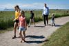 Formand for Lægeforeningen Andreas Rudkjøbing stopper, bl.a. fordi han har fire små børn og gerne vil dele noget mere liv med dem. Men inden da er han klar med en afskedssalut om det danske sundhedsvæsen. Her ses han i Malmø, hvor familien bor, sammen med børnene Johan og Ida, begge 8 år, Maja, 10 år, samt Axel, 3 år. Foto: Lars Dareberg