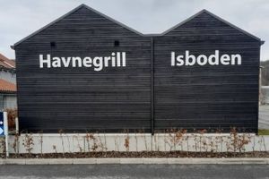 Men du skal stille den op et andet sted, lyder det fra ejer Egon Sørensen.
