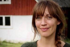 Marie Bræmer føler, at hendes område blev forbigået, da 10 mio. kr. til dagtilbudsområdet for nyligt blev tildelt andre bydele. 