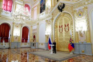 For narcissisten i Putin er Ukrainekrigen en stor succes. Endelig har han fået den opmærksomhed, som han føler, at han og Rusland er berettiget til. Han er blevet Vestens problem nummer ét, skriver Henrik B. Dynesen. Arkivfoto: Mikhail Klimentyev