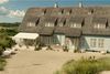 Foto fra serien Badehotellet: TV2