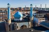 Imam Ali Moskeen på Vibevej i København samler ifølge de seneste tal mellem 200-500 muslimer til fredagsbøn hver uge. Foto: JP