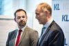 KL-formand Jacob Bundsgaard (til venstre) skal sammen med næstformand Martin Damm (til højre) forhandle næste års samlede budget på plads for kommunerne. Arkivfoto: Henning Bagger/Ritzau Scanpix