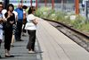 Nedlæggelse af stationer med lavt passagertal kan bane vejen for flere afgange og hurtigere tog.